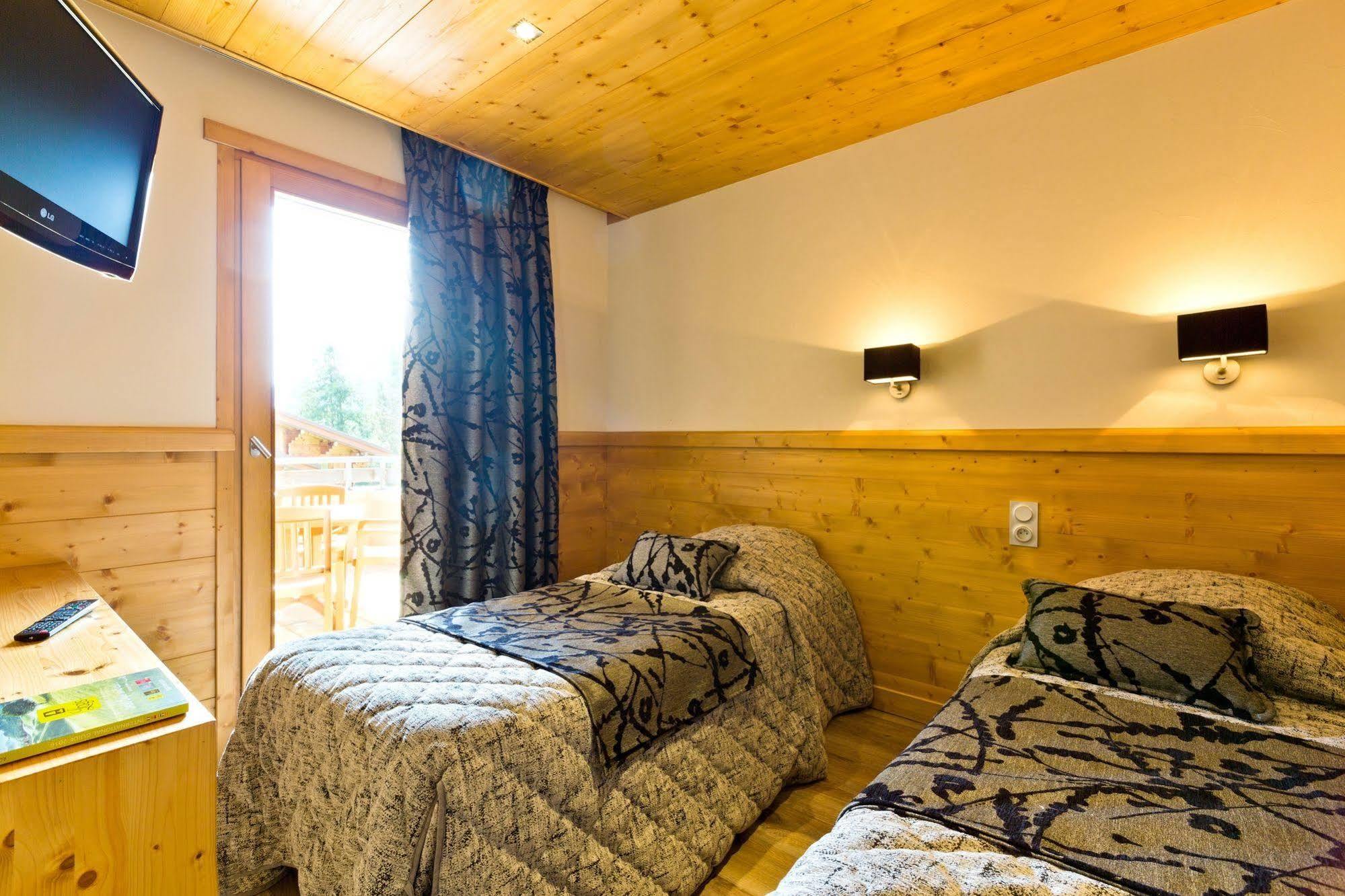 Logis Hotel & Spa Beau-Site Сен-Жан-де-Сикст Экстерьер фото